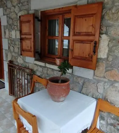 ερυκίνη Dhimitra (Arcadia)