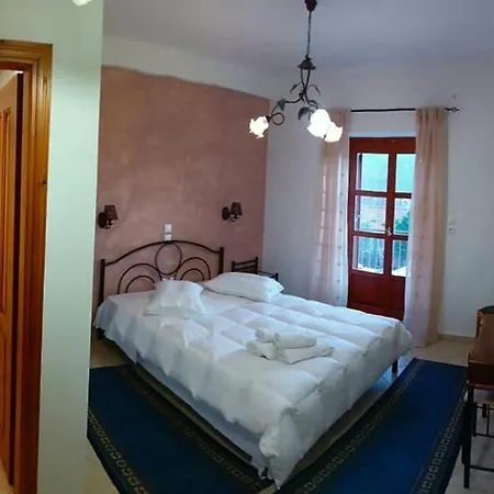 Guest house ερυκίνη Dhimitra (Arcadia)